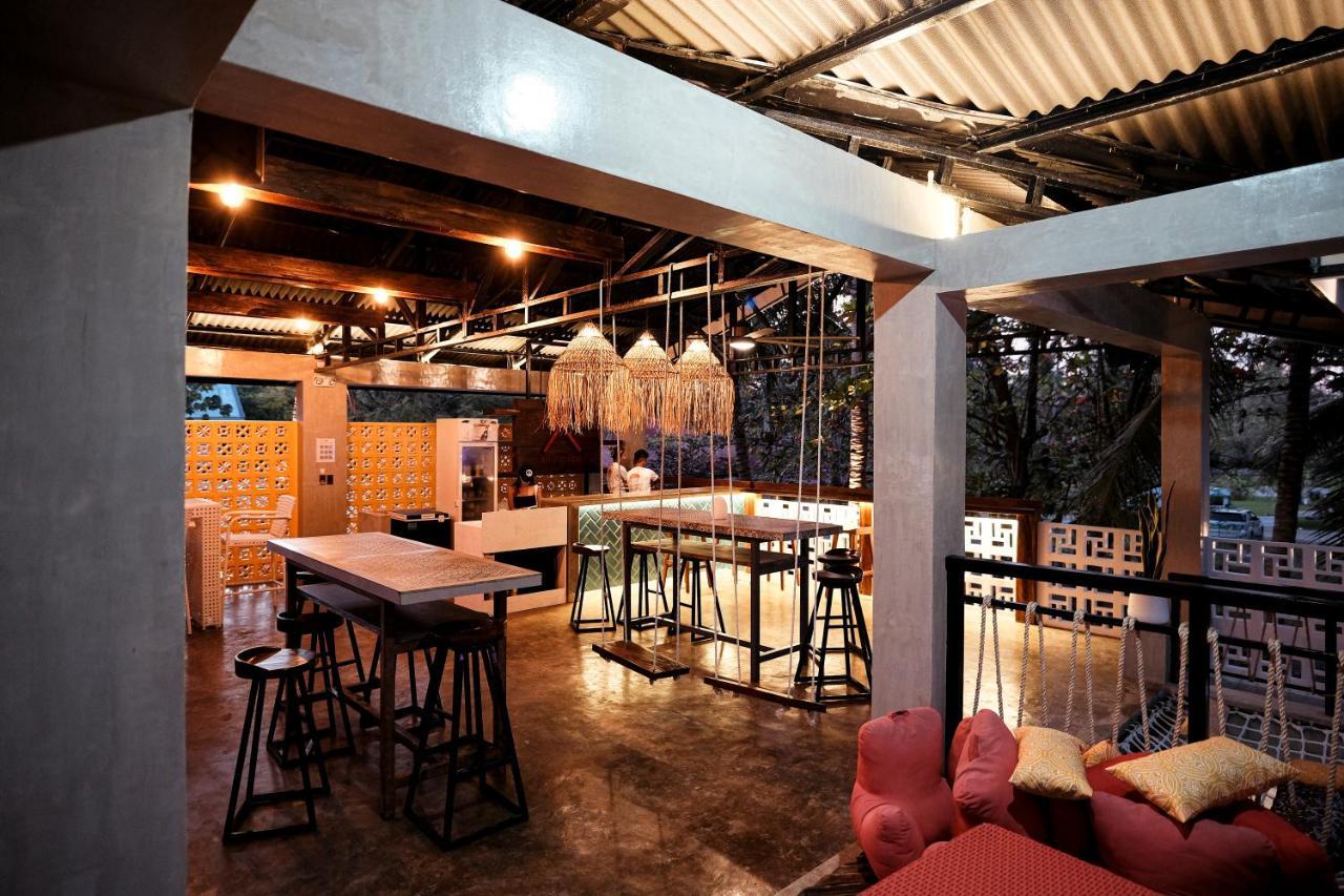 Beach People Hostel Bantayan Island Ocoy Екстер'єр фото