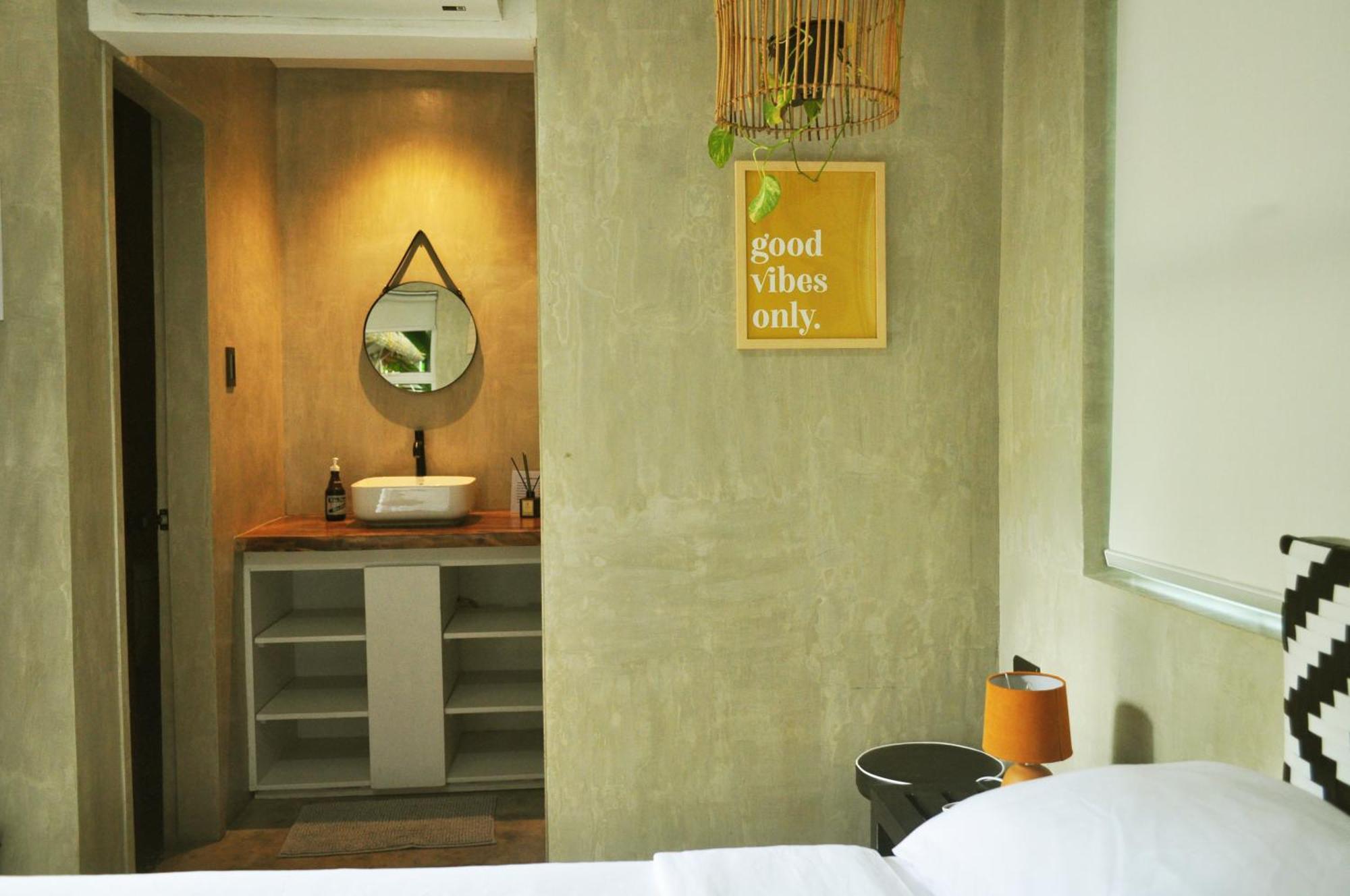 Beach People Hostel Bantayan Island Ocoy Екстер'єр фото